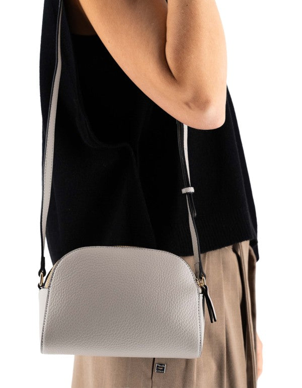 Zip Lettering Fog Shoulder Bag