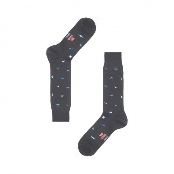Men's Socks with Sharks Print, Black Red