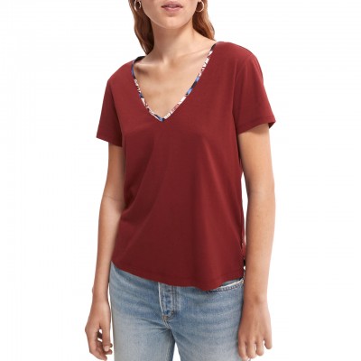 V-neck T-Shirt, Red