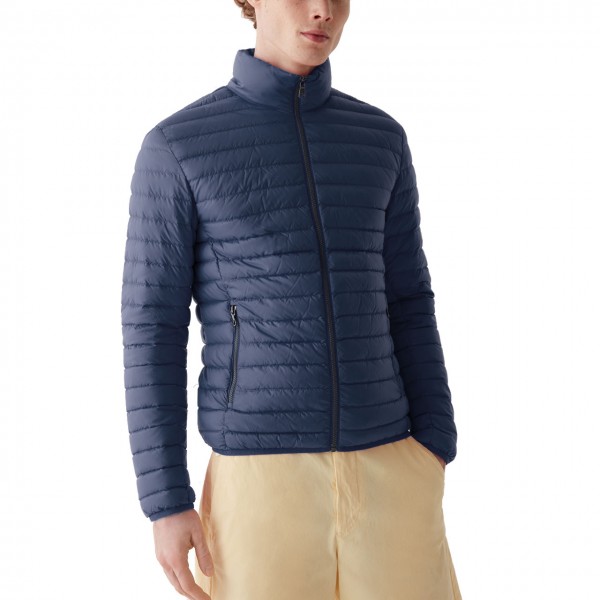 Urban down jacket with padded collar