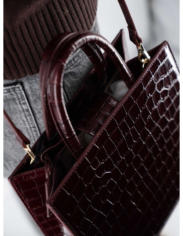 Midi Shop Bag with Burgundy Coconut Print