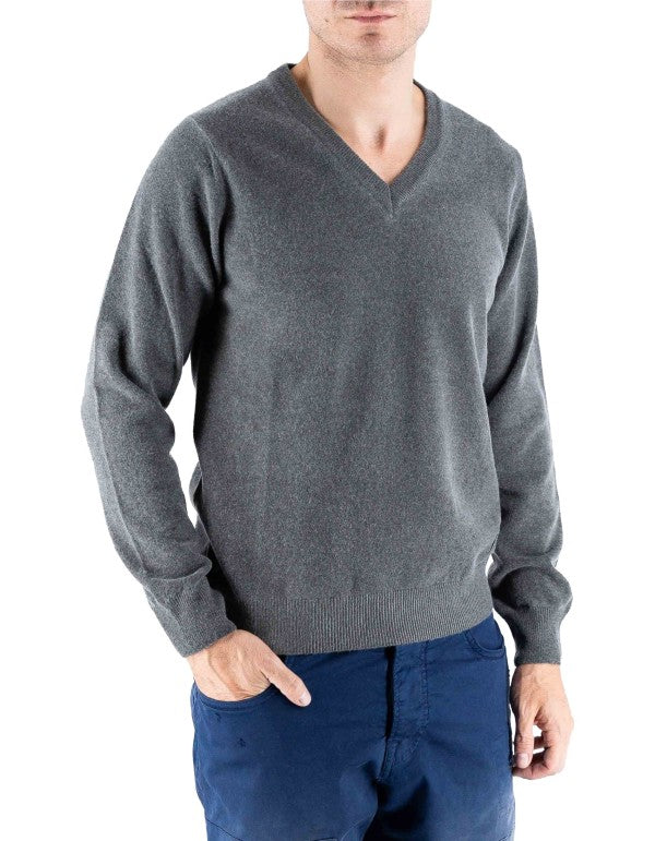 Helsinki V-Neck Sweater Grey
