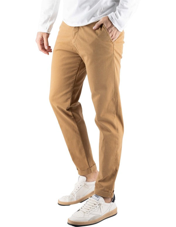Pantalone Chino Classic Camel 108